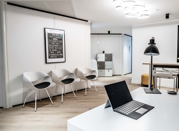 Office Rue de Rouvray 11 92200 Neuilly-Sur-Seine