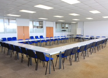  Convention center in Le Plessis Belleville, Avenue Georges Bataille 5 (60330) - 0 | MatchOffice