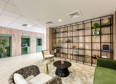 Office Boulevard Michaēl Faraday 2 77700 Val D'europe