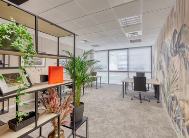 Office Boulevard Michaēl Faraday 2 77700 Val D'europe