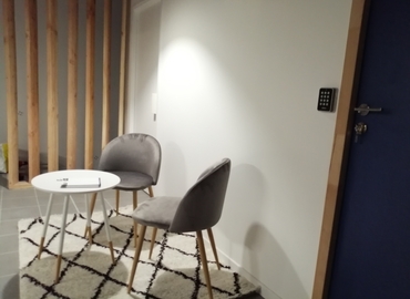 40 m² Shared office  in Marseilles, Avenue de la Coriandre 45 (13600) - 2 | MatchOffice.com