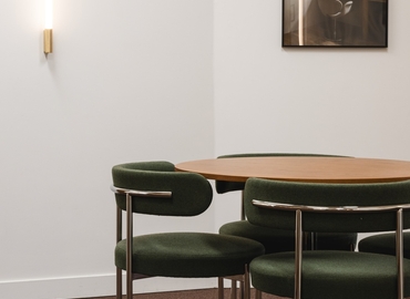 Bureaux commerces à location à Paris 2 3 m², Rue Notre Dame des Victoires 42 - 8 | MatchOffice