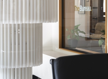 Bureaux commerces à location à Paris 8 3 m², Cours Albert 1er 16 - 32 | MatchOffice.fr