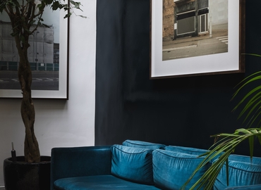 Bureaux commerces à louer à Paris 8 3 m², Cours Albert 1er 28 - 43 | MatchOffice