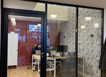 Bureaux commerces à location à La Garenne-Colombes 9 m², Place de la Gare des Vallées 4 - 0 | MatchOffice