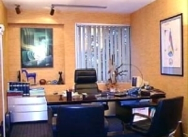 42 m² Business center property for rent in Toulouse, 52 (31300) - 0 | MatchOffice