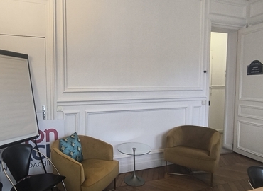 Office Avenue de l'Opéra 3 75001 Paris 1