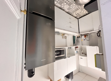 Office Avenue de l'Opéra 3 75001 Paris 1