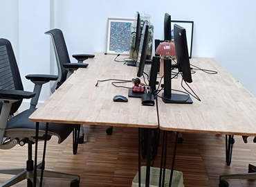 Office Rue des Annelets 33 75019 Paris 19
