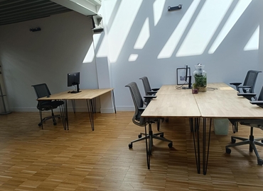 Office Rue des Annelets 33 75019 Paris 19