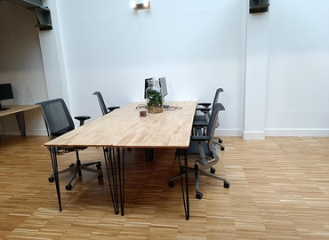 Office Rue des Annelets 33 75019 Paris 19