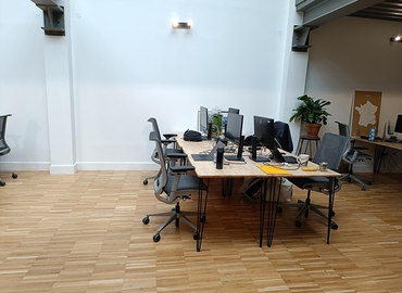 Office Rue des Annelets 33 75019 Paris 19