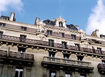 25 m² Business space building up for rent in Paris, 15 rue du Louvre (75001) - 0 | MatchOffice.com