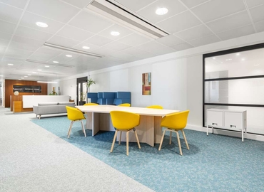 Coworking 5 place de la Pyramide,Tour Ariane La Défense 9,La Défense Cedex 92800 La Defense