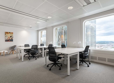 Coworking 5 place de la Pyramide,Tour Ariane La Défense 9,La Défense Cedex 92800 La Defense