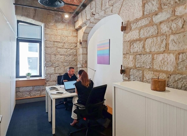 10 m² Business space in Marseilles, Les Docks - Atrium 10.6 (13002) - 6 | MatchOffice.com