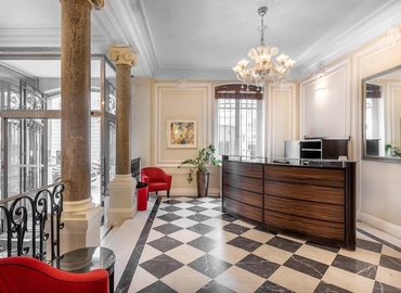 Business center 27/29 rue Bassano 75008 Paris 11