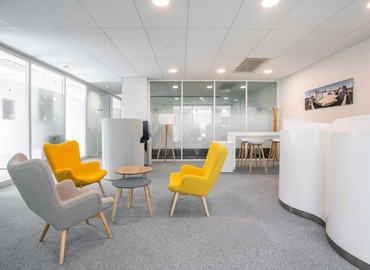 10 m² Shared workspace  in Nantes, Immeuble SKYLINE (44000) - 4 | MatchOffice