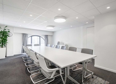 10 m² Business space in Le Mans, Place du 8 Mai 1945 (72000) - 2 | MatchOffice.com