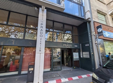 10 m² Business space in Marseilles, 180 Avenue Du Prado (13008) - 0 | MatchOffice.com
