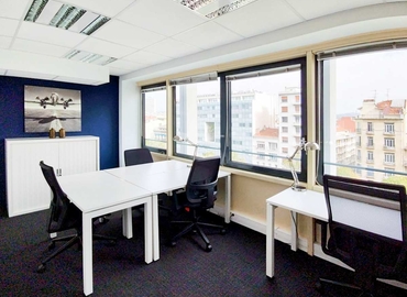 10 m² Co-working  in Marseilles, 180 Avenue Du Prado (13008) - 3 | MatchOffice.com