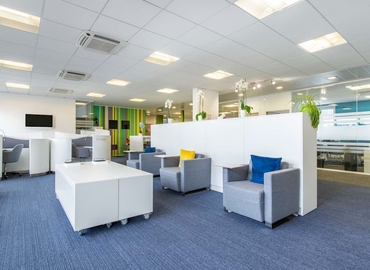 10 m² Shared office  in Cergy, 4-6 rue des Chauffours (95000) - 4 | MatchOffice.com