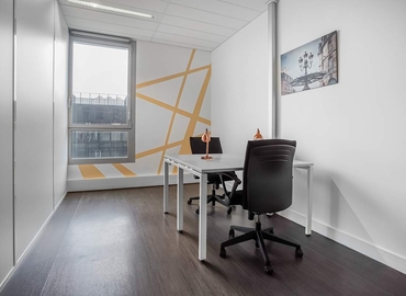 10 m² Shared workspace  in Bordeaux, 32 Allee De Boutaut (33000) - 3 | MatchOffice.com