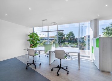 10 m² Business space in Villeurbanne, 1 Esplanade Miriam Makeba (69100) - 4 | MatchOffice.com