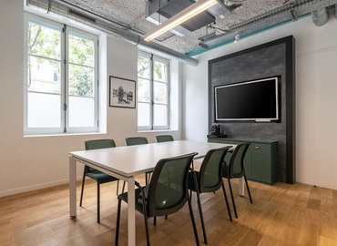 Business center 64 Avenue Parmentier 75011 Paris 11