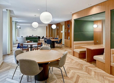 Business center 32-34 Avenue Kleber 75116 Paris 16