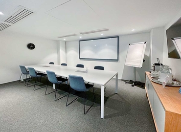 Business center 25 allée Rose Dieng-Kuntz,bâtiment Tribu 75019 Paris 19