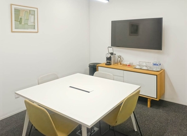 10 m² Business space in Marseilles, 1 Rue Jacqueline Auriol (13700) - 8 | MatchOffice