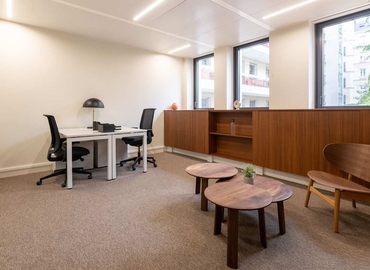 Business center 185 Avenue du Général de Gaulle 92200 Neuilly-Sur-Seine