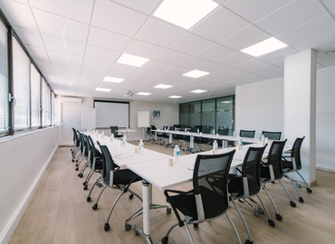 Salle de conférence à location à Bordeaux , Rue Robert Caumont - 5 | MatchOffice.fr