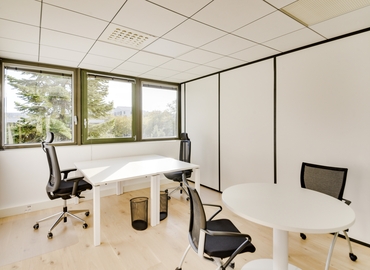 Office Rue Robert Caumont 33049 Bordeaux