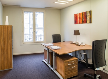 50 m² Business space place available to rent in Paris, 68 rue du Faubourg St. Honoré (75008) - 1 | MatchOffice.com