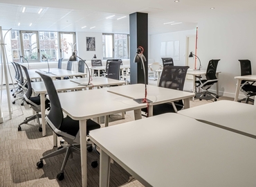 Bureaux entreprise à location à Neuilly-Sur-Seine 600 m², Rue de Rouvray 11 - 24 | MatchOffice.fr