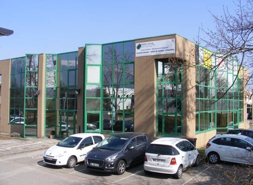 80 m² Business park place for rent in Saint Genis Pouilly, 30 rue Auguste Piccard (01630) - 0 | MatchOffice.com