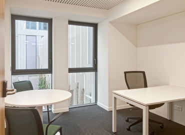 Domiciliation commerciale à louer à Paris 17 , 137–141 Rue de Saussure - 9 | MatchOffice