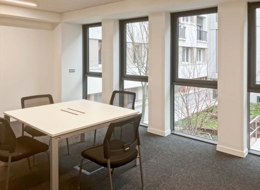 Domiciliation entreprise à location à Paris 17 , 137–141 Rue de Saussure - 10 | MatchOffice.fr