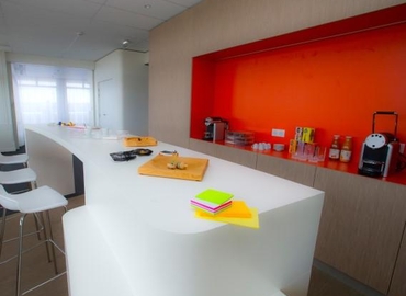 20 m² Business space place available to rent in Nantes, 16 Quai Ernest Renaud (44105) - 8 | MatchOffice