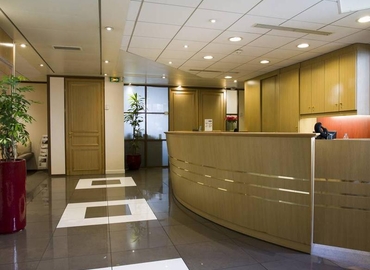 27 m² Business space place available to rent in Paris, 121 avenue des Champs Elysées (75008) - 3 | MatchOffice