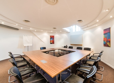 55 m² Convention center in Paris 8, 12/14 Rond-Point des Champs-Elysées (75008) - 1 | MatchOffice