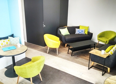 Office Rue du Cloître Saint-Merri 5 75004 Paris 4