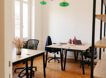 Bureaux entreprise à location à Bordeaux 21 m², Rue Turenne 155 - 0 | MatchOffice.fr