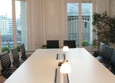 130 m² Business park property available to rent in Paris, 1 (75008) - 6 | MatchOffice