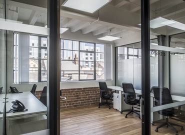  Business center  in Liverpool, 301 St Peters Square, 100 m² - MatchOffice.co.uk