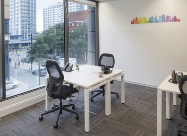 Business center  2 Lansdowne Road CR9 2ER South London