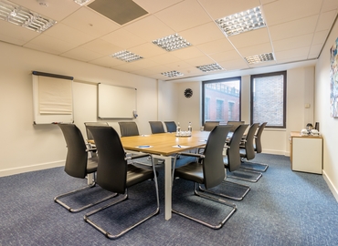 50 m² Business center property up for rent in City of London, Amadeus House (WC2E 9DP) - 1 | MatchOffice