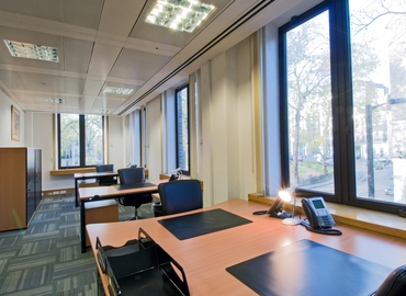 Business Centre in The City of London, 1 Berkeley Street, 40 m² - MatchOffice.co.uk